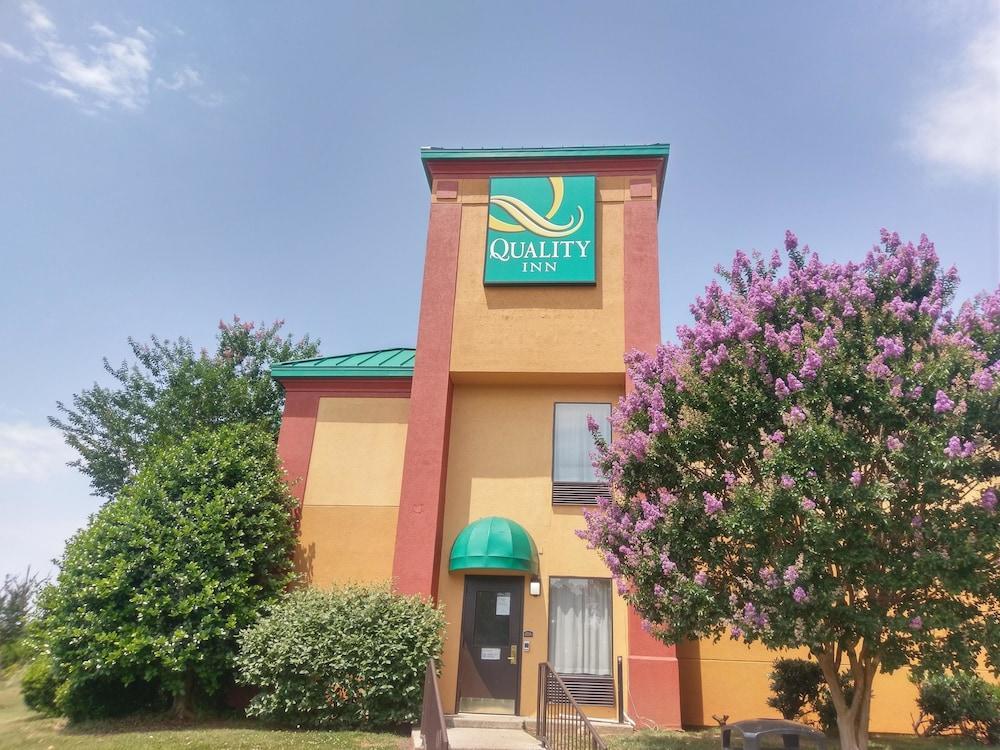 Quality Inn & Suites Clemmons I-40 Εξωτερικό φωτογραφία