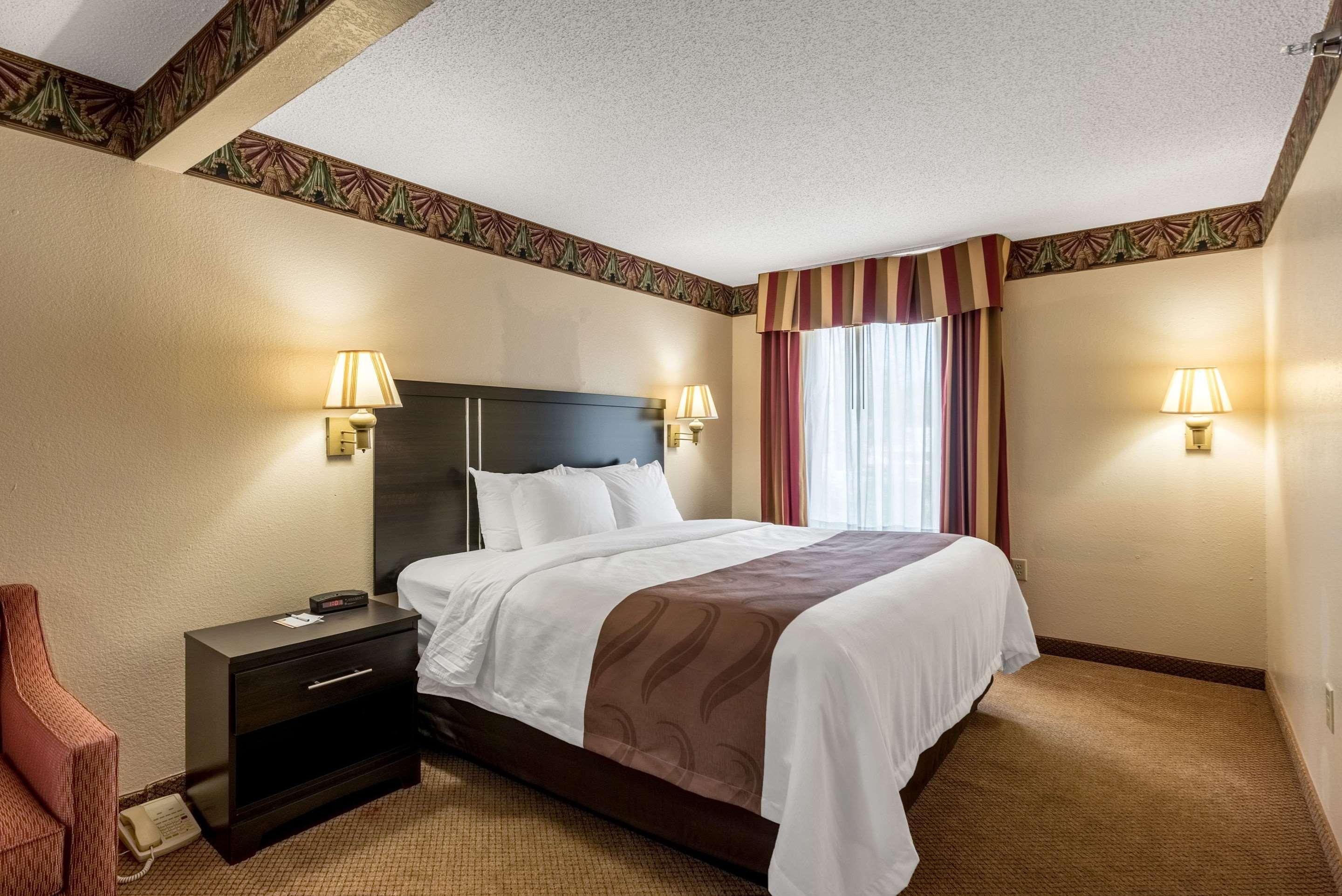 Quality Inn & Suites Clemmons I-40 Εξωτερικό φωτογραφία