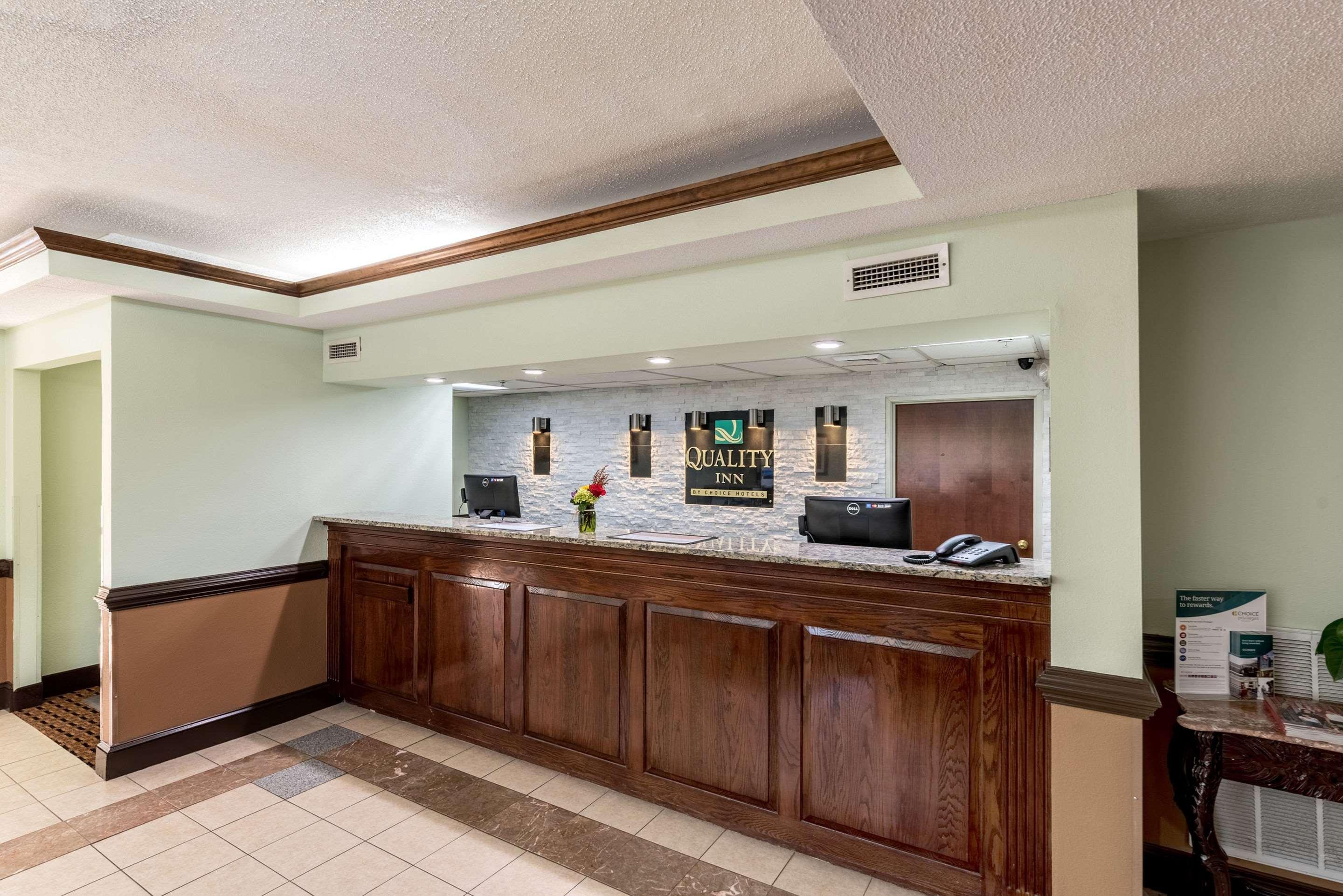 Quality Inn & Suites Clemmons I-40 Εξωτερικό φωτογραφία