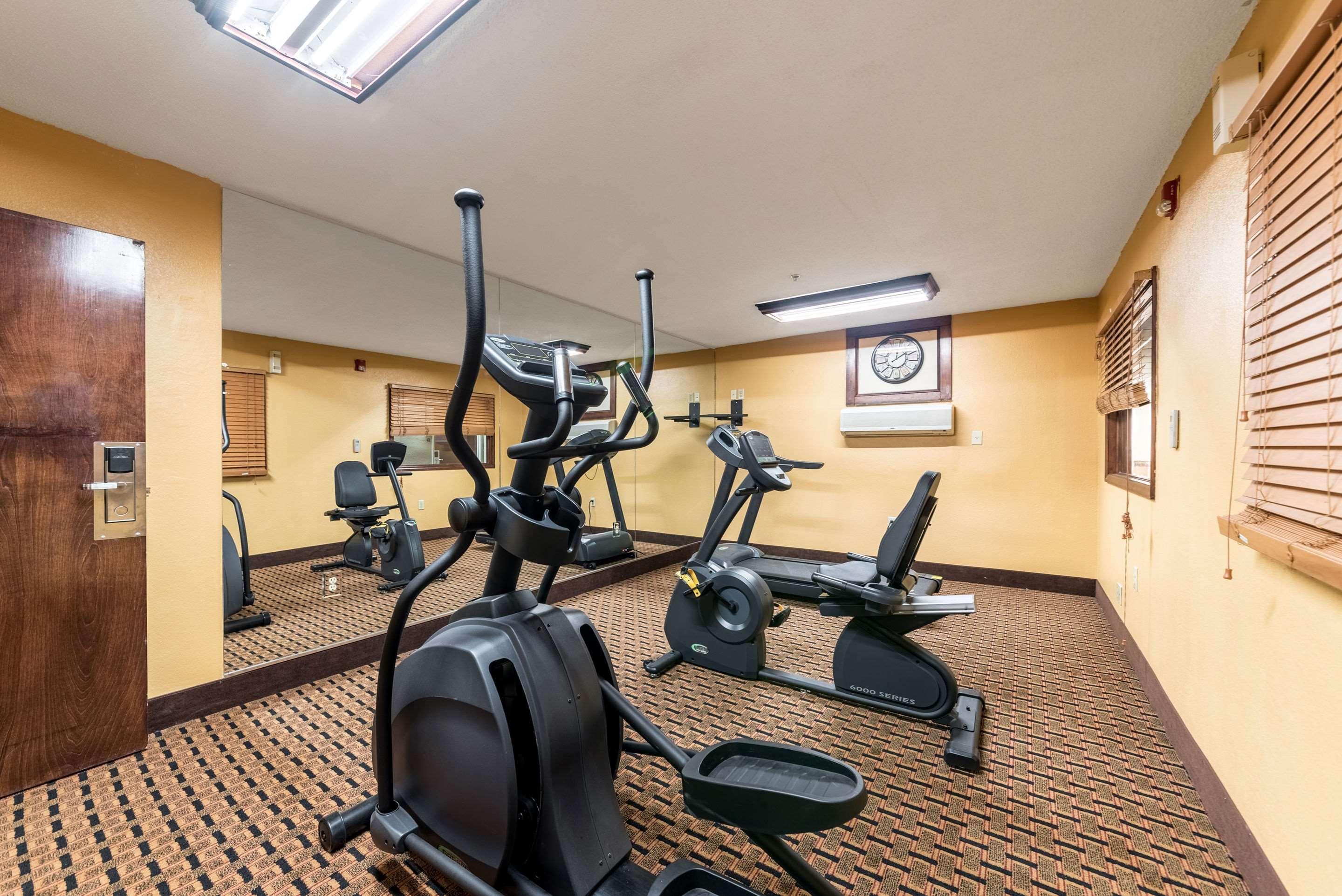 Quality Inn & Suites Clemmons I-40 Εξωτερικό φωτογραφία